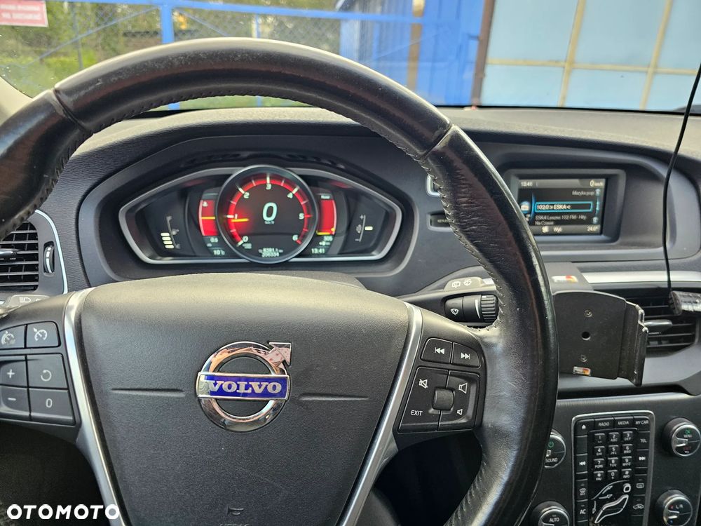 Volvo V40 D2 - 12