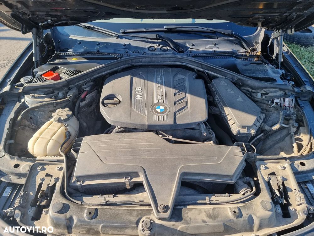 BMW Seria 3 320d xDrive Aut. Modern Line - 11