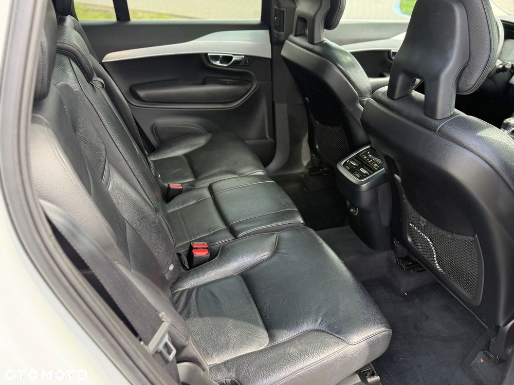 Volvo XC 90 T6 AWD Geartronic Momentum Pro - 11