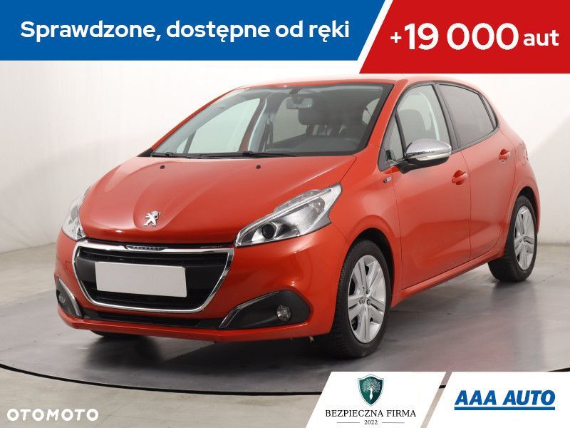 Peugeot 208 - 1