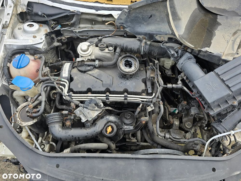 A159 / VW GOLF 5 / NA CZĘŚCI - 8