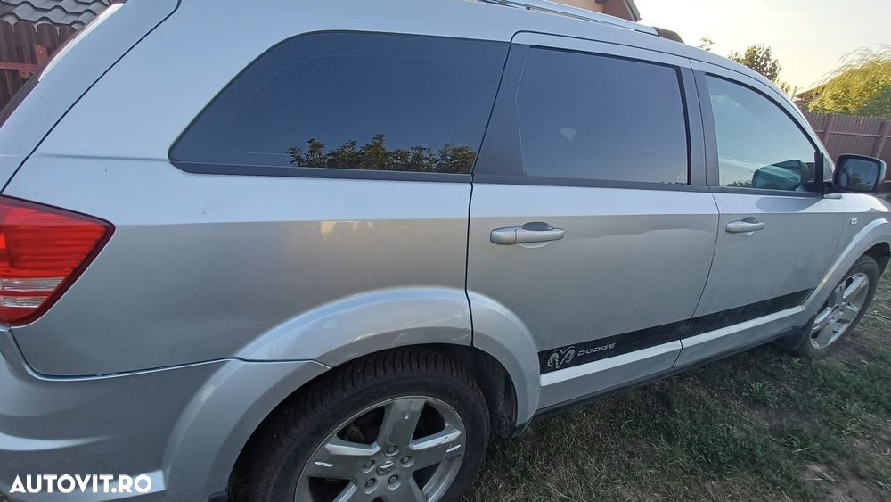 Dodge Journey - 3