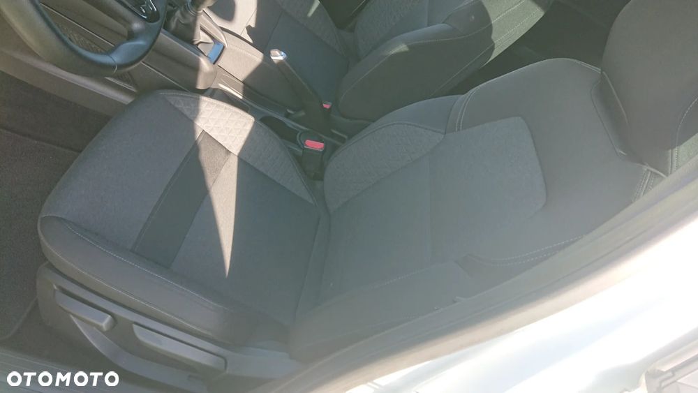 Renault Clio - 9