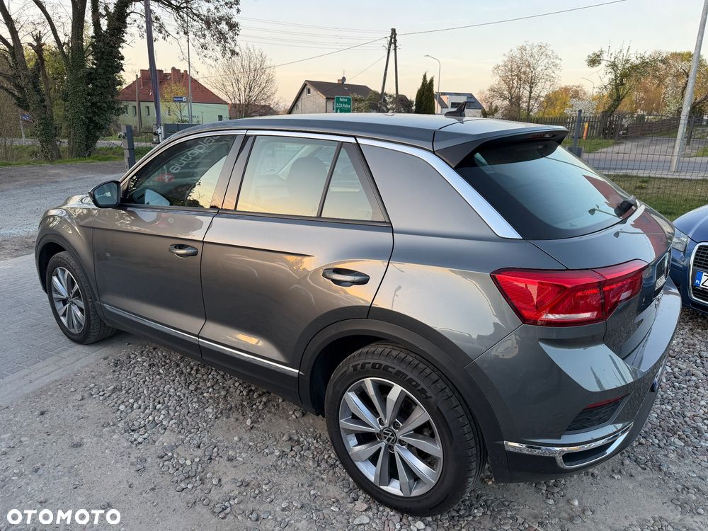 Volkswagen T-Roc 2.0 TDI SCR 4MOTION DSG ACTIVE - 11