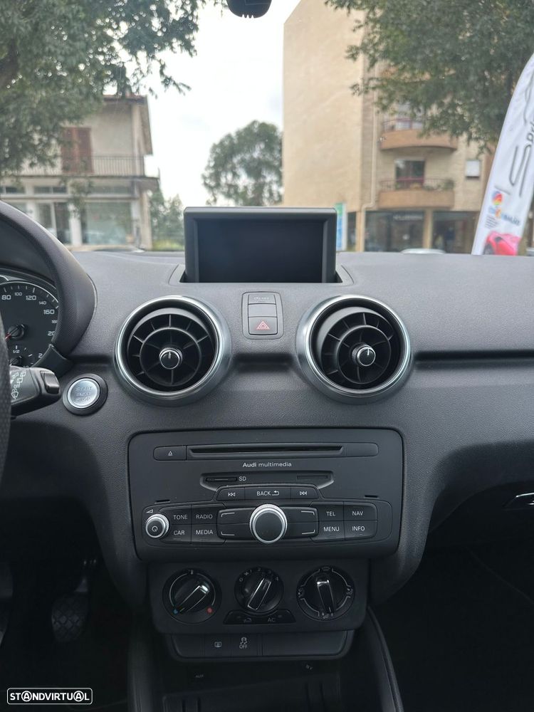 Audi A1 1.6 TDI S-line - 8