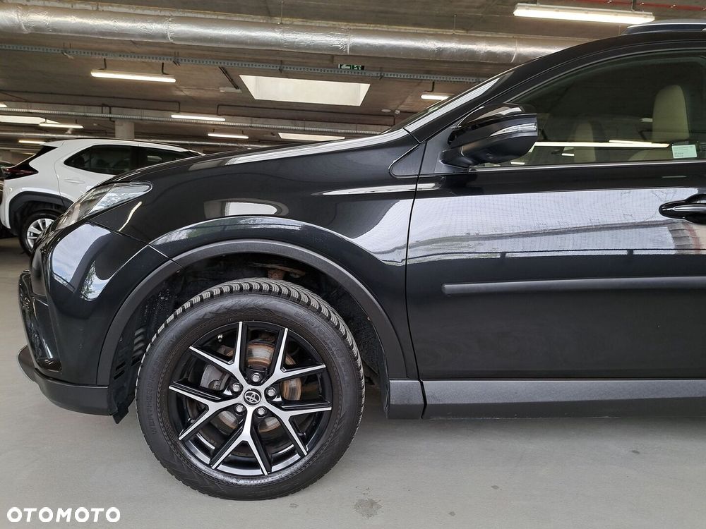 Toyota RAV4 2.0 Prestige 4x4 - 40