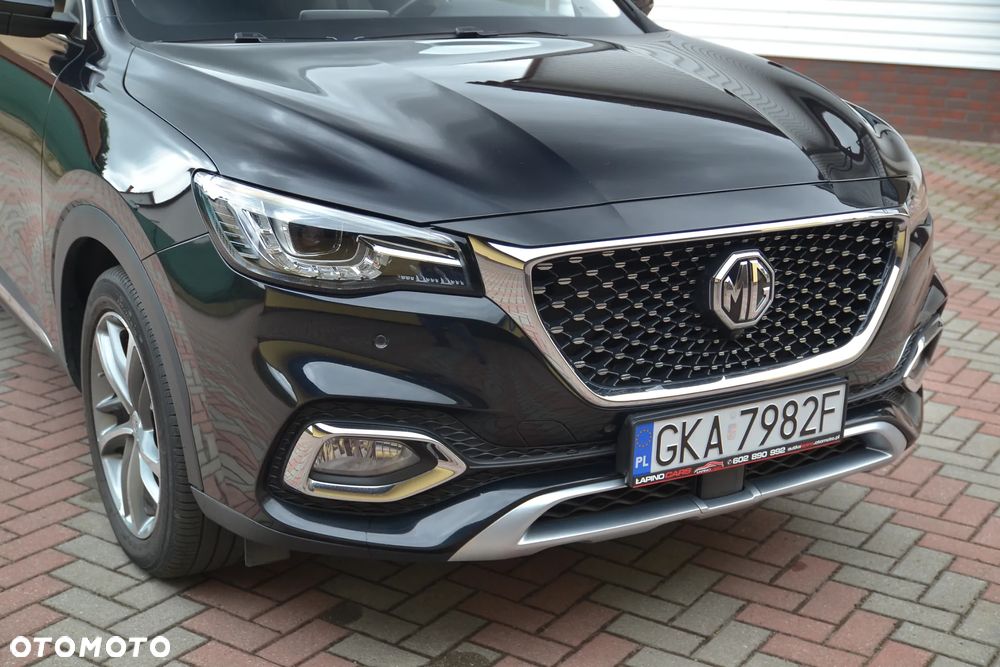 MG EHS Luxury - 10