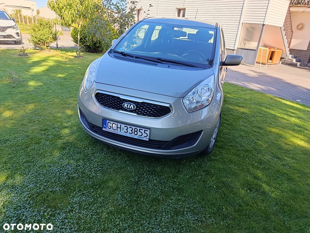 Kia Venga - 3