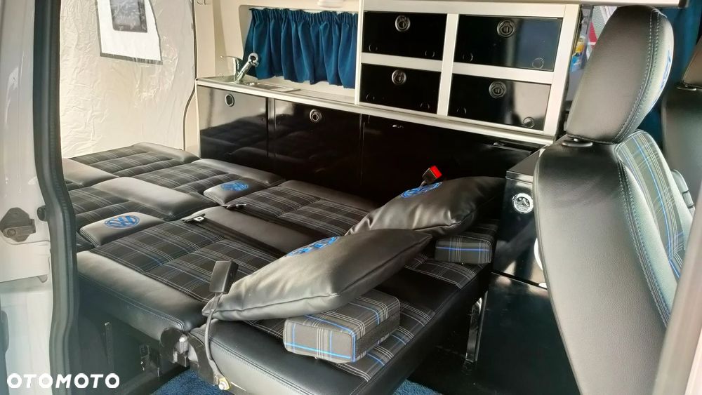 Volkswagen Transporter - 14