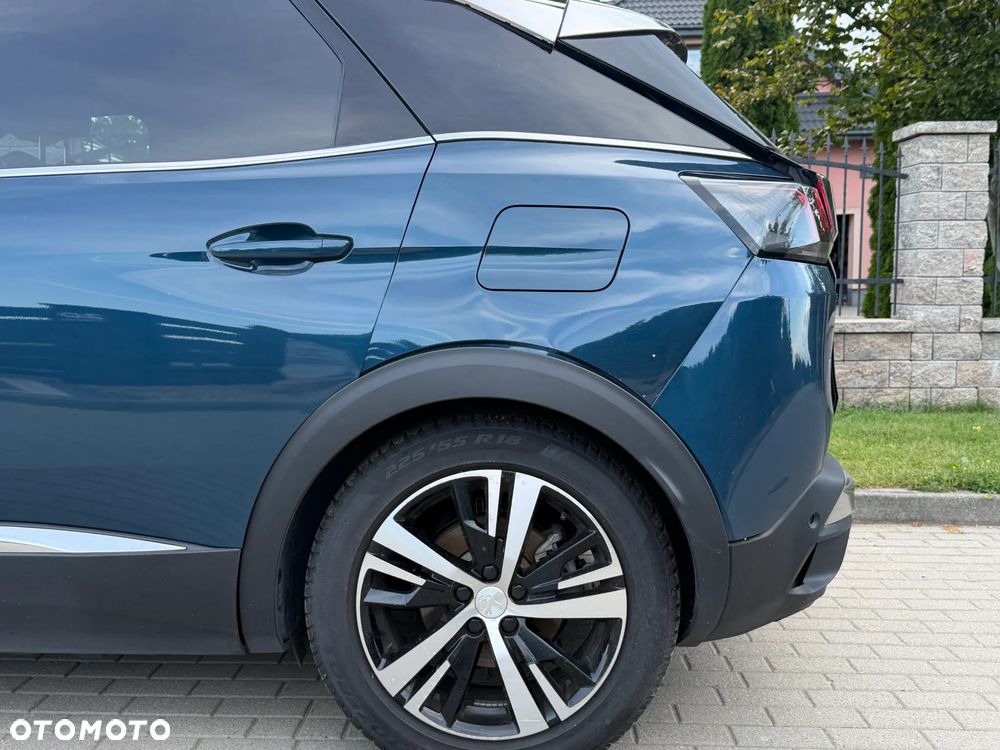 Peugeot 3008 1.6 PureTech HYbrid GT Line S&S EAT8 - 31
