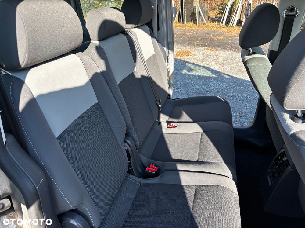 Volkswagen Caddy - 9