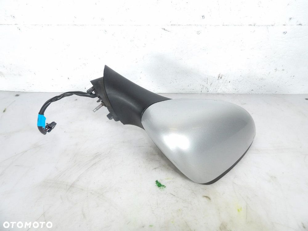 RENAULT CLIO 4 IV LIFT LUSTERKO PRAWE 9 PIN 963016264R TED69 - 2