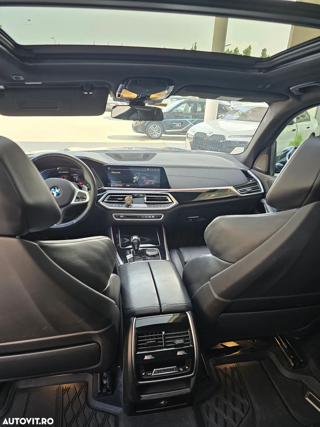 BMW X5 M M50i - 6