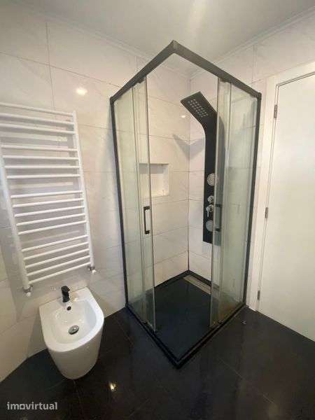 T3 + 1 com terraço privativo nos Olivais - Grande imagem: 4/8
