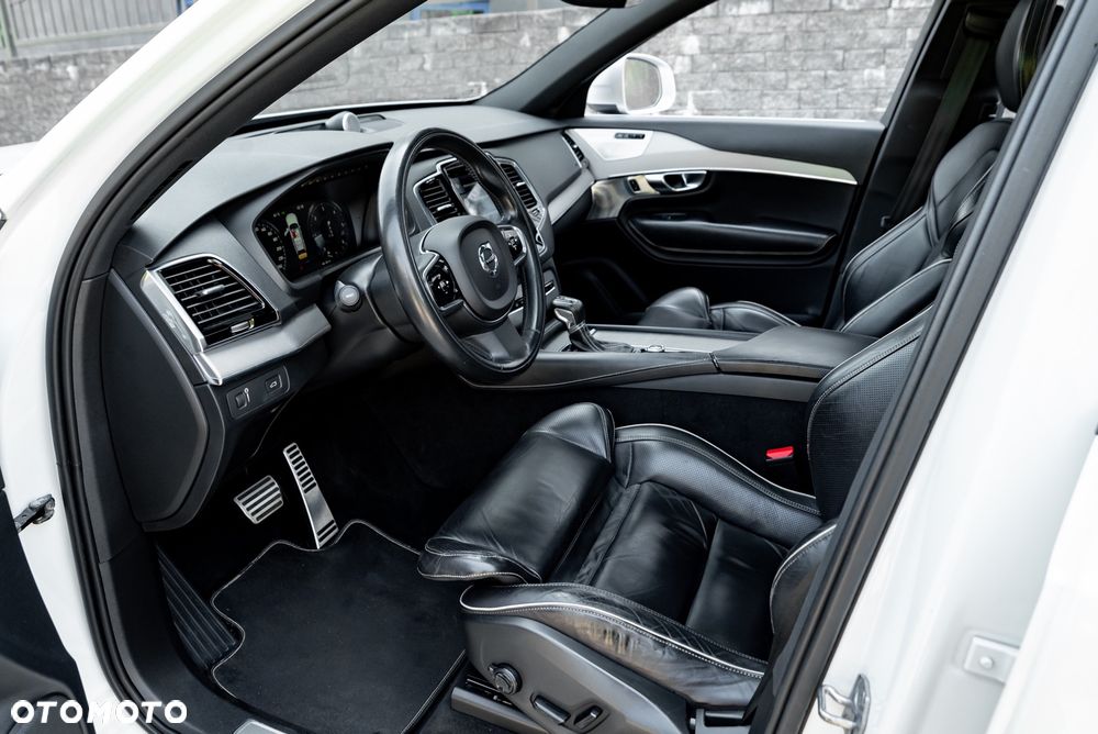 Volvo XC 90 - 19