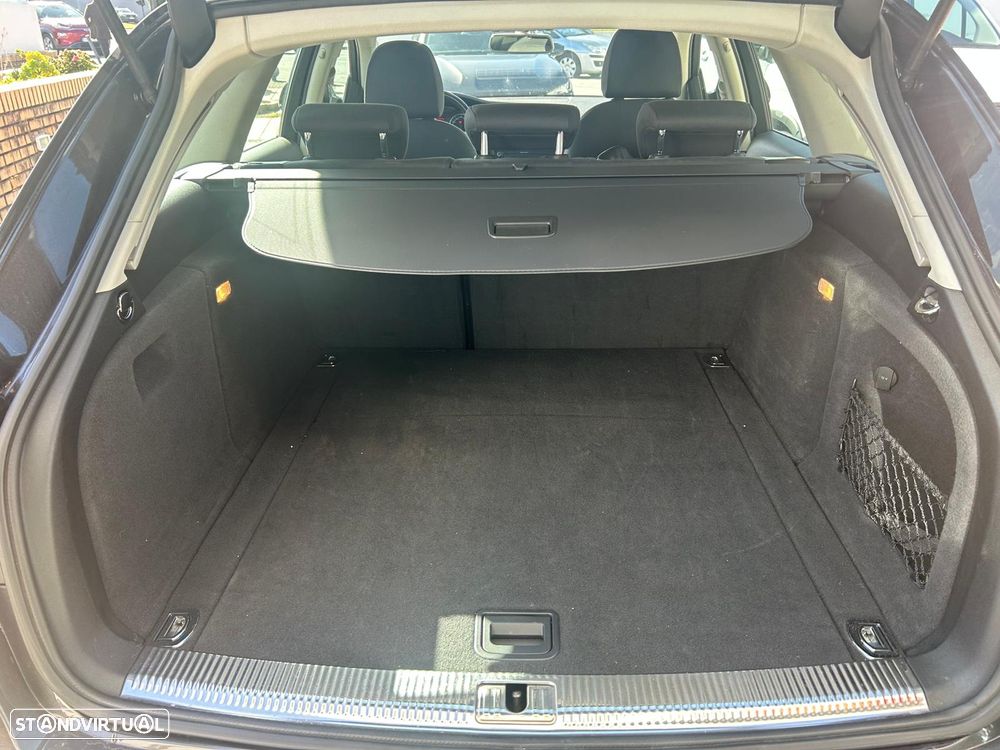 Audi A4 Avant 2.0 TDi Business Line Plus - 8