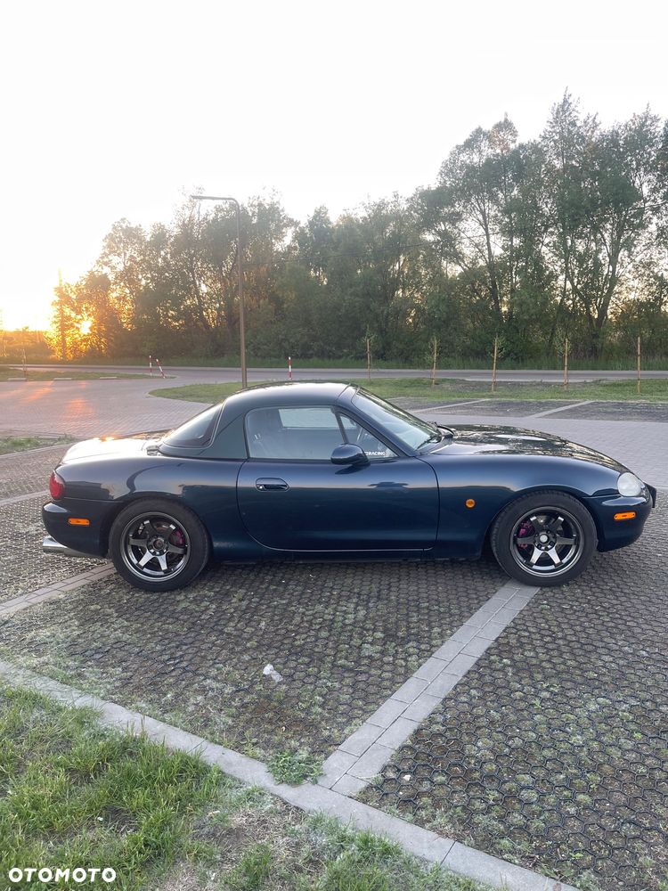 Mazda MX-5 1.6i 16V - 6