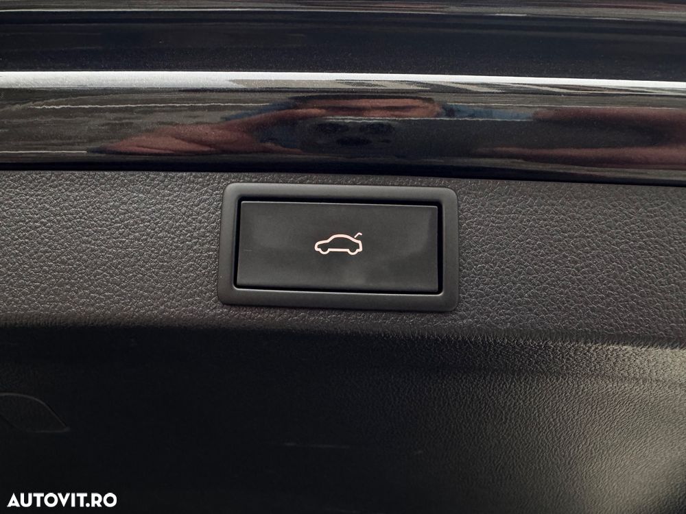 Skoda Octavia 2.0 TDI DSG Premium Edition - 23