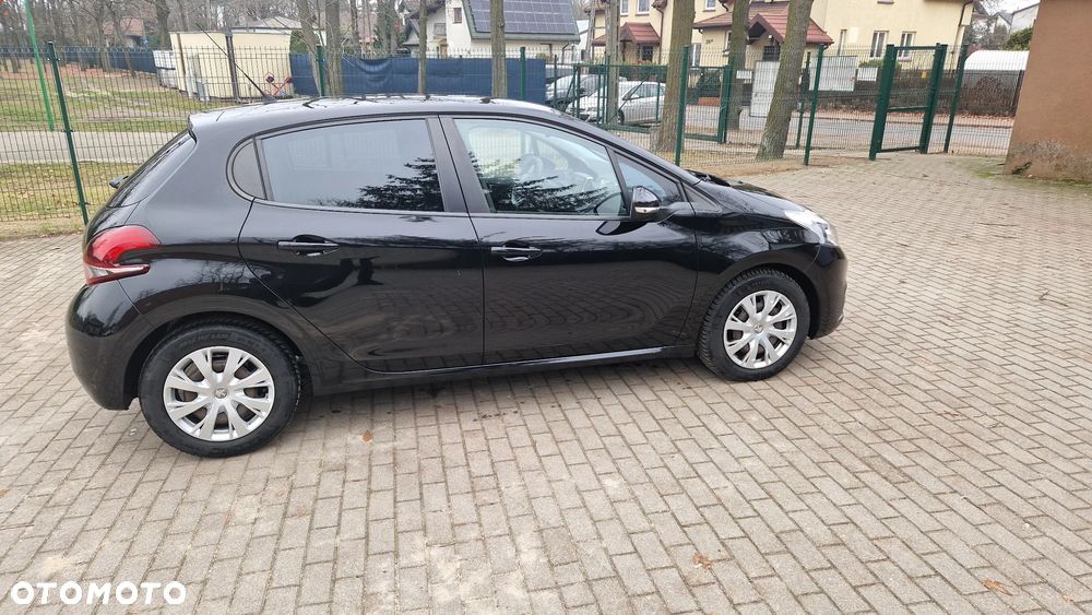 Peugeot 208 1.6 BlueHDi Active - 4