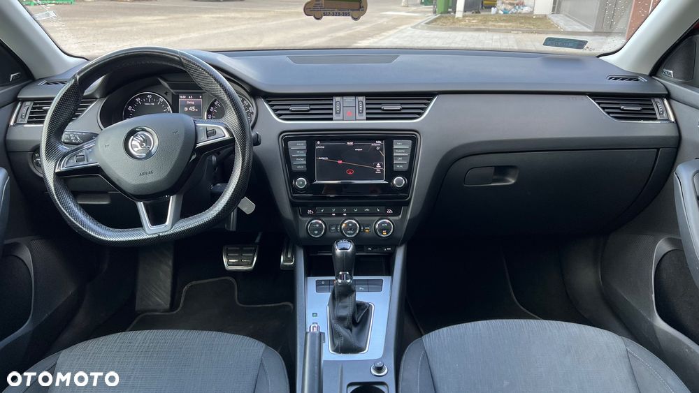 Skoda Octavia 1.8 TSI Elegance DSG - 5