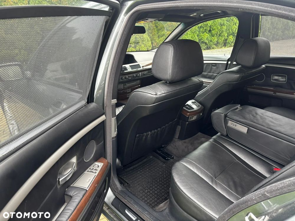 BMW Seria 7 730d - 12
