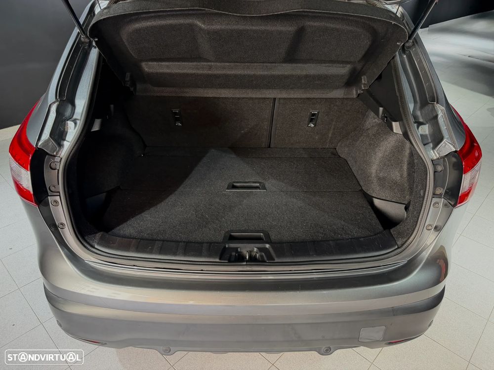 Nissan Qashqai 1.5 dCi TEKNA+ - 41