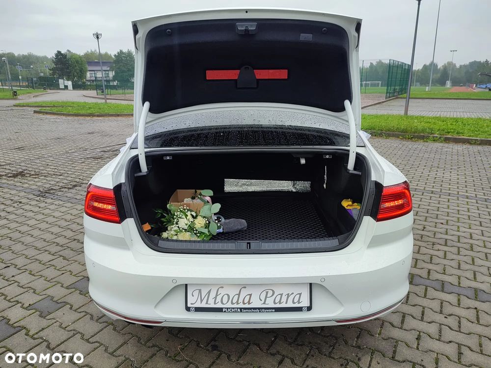 Volkswagen Passat 1.8 TSI BMT Highline - 15