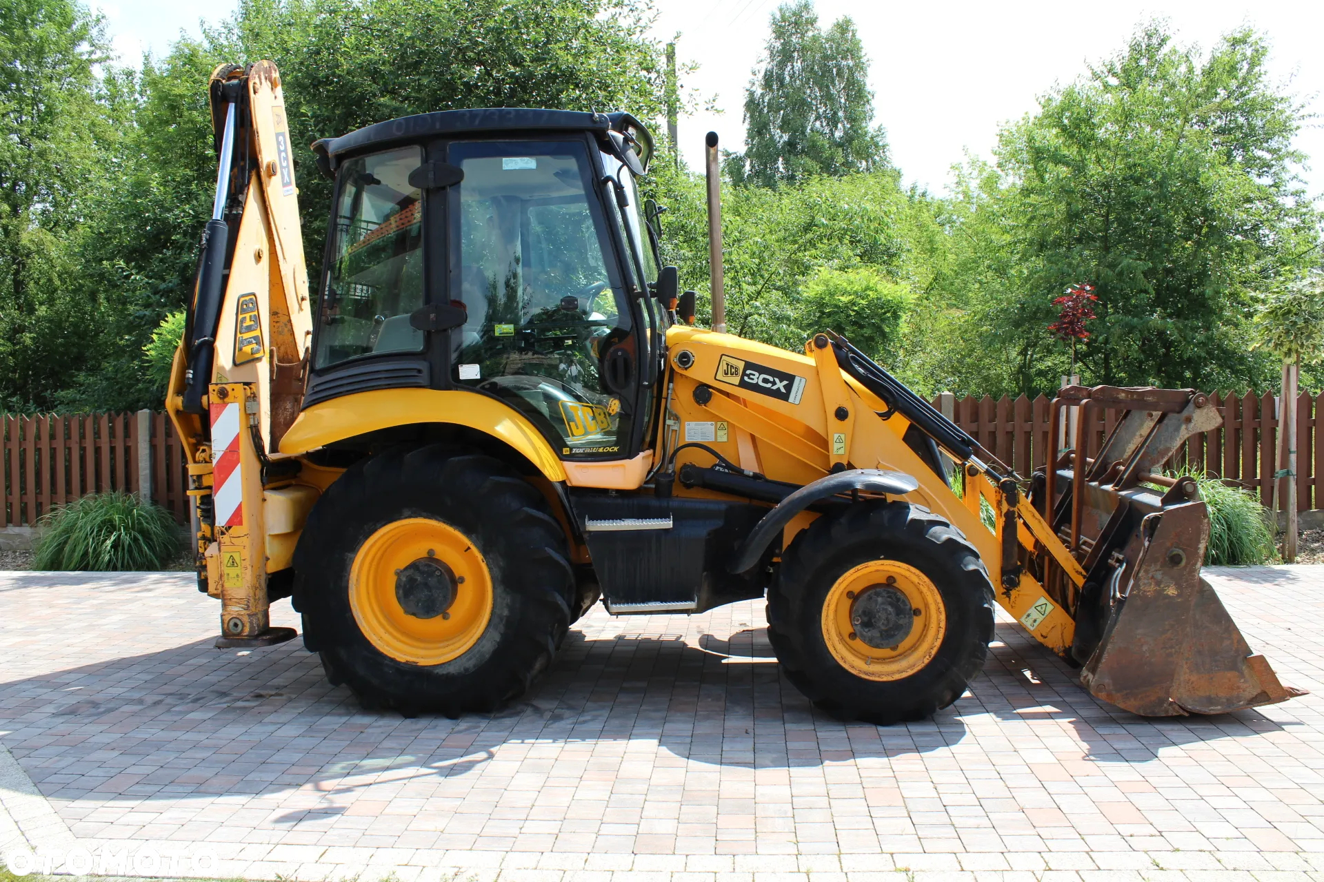 JCB 3CX CONTRACTOR - 9