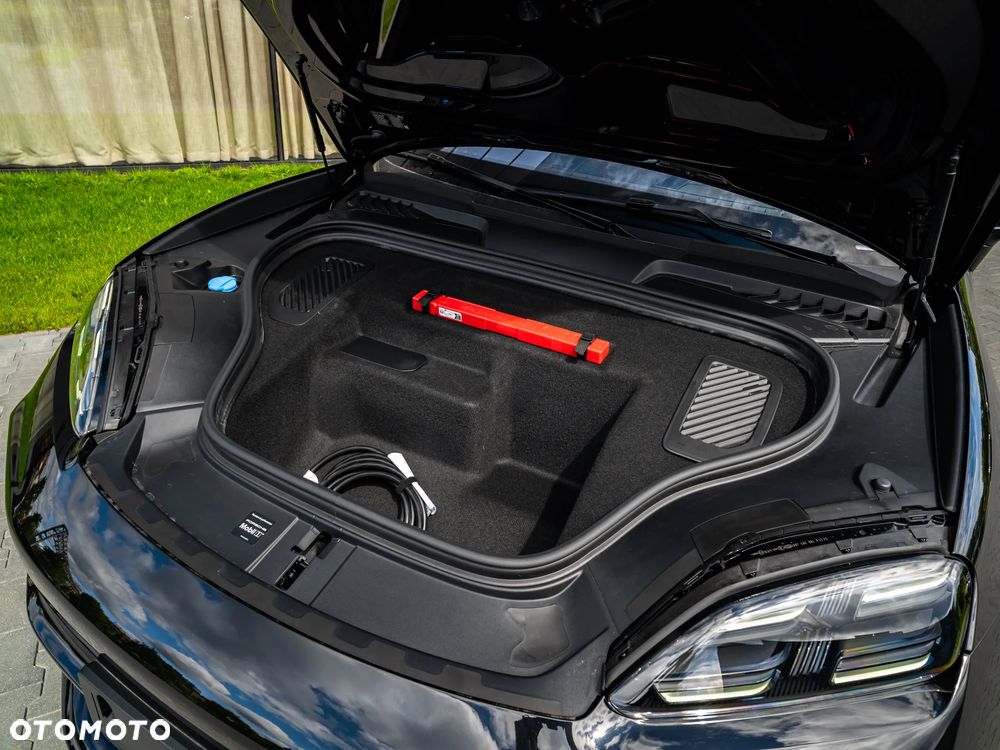 Porsche Macan GTS 100kWh - 22