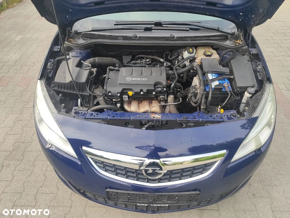 Opel Astra 1.4 EcoFLEX Design Edition - 37