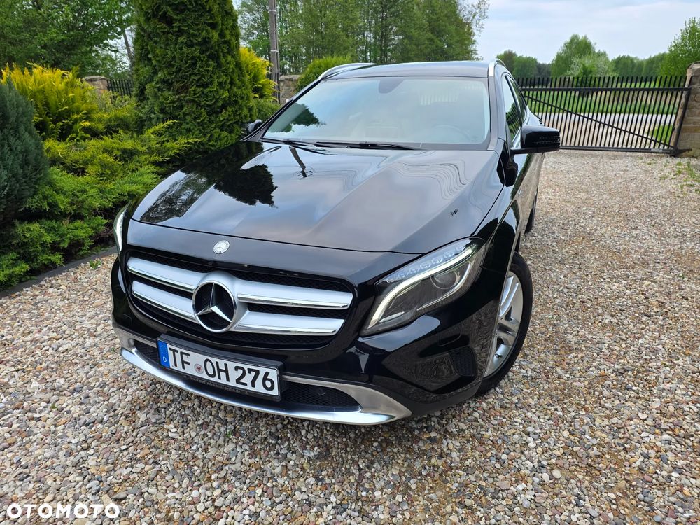 Mercedes-Benz GLA 200 (CDI) d 4Matic 7G-DCT AMG Line - 2