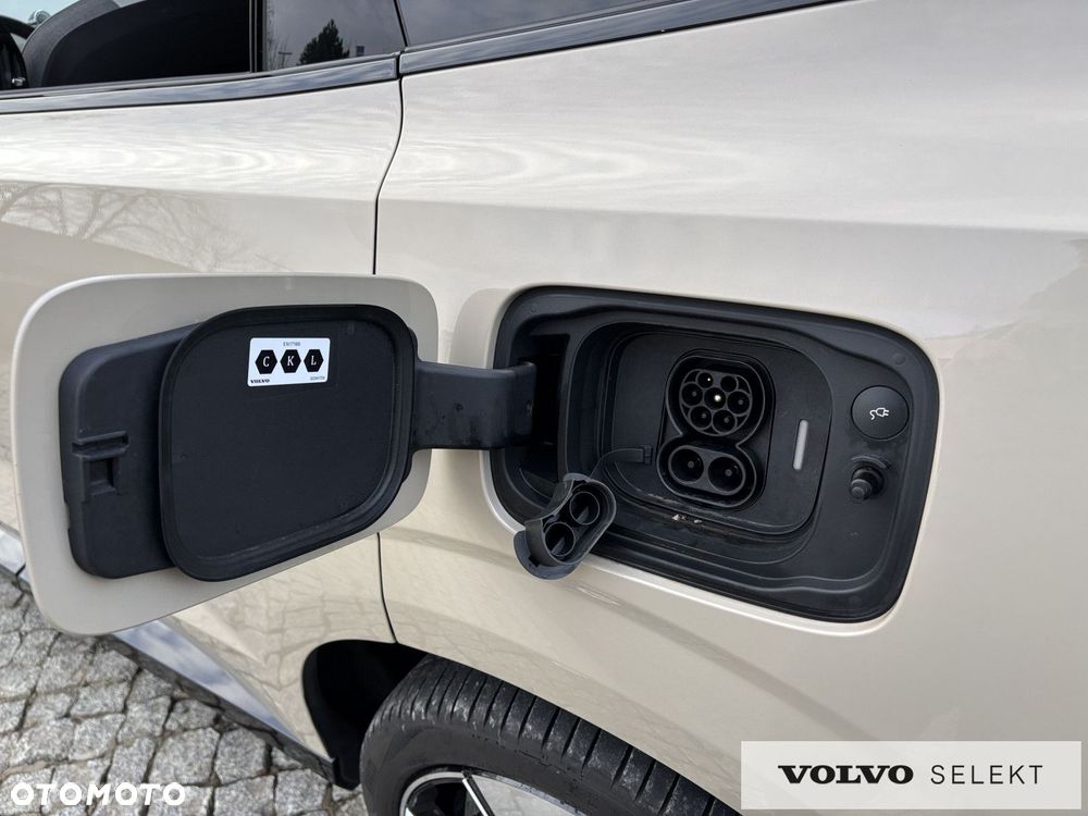 Volvo EX90 - 7