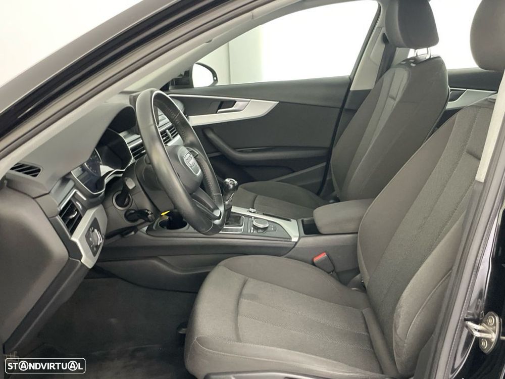 Audi A4 2.0 TDI - 11
