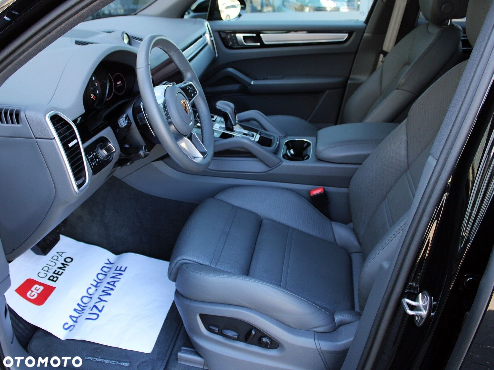 Porsche Cayenne Platinum Edition - 11