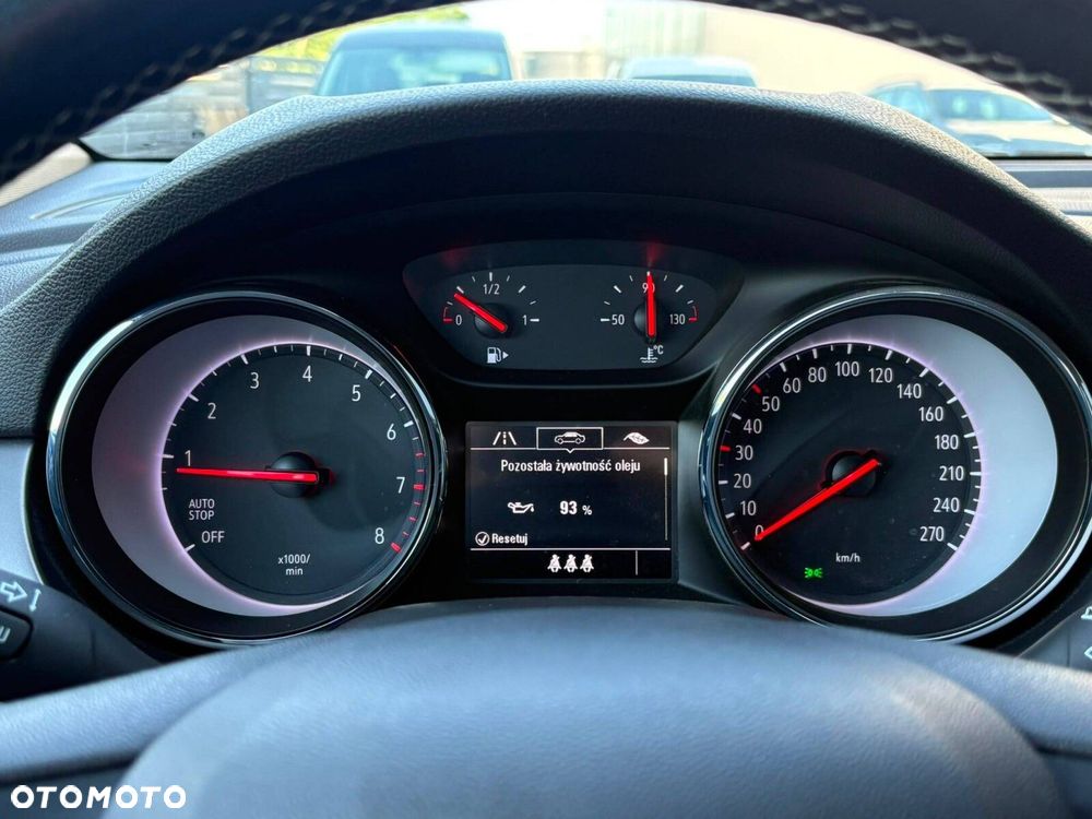 Opel Astra 2021