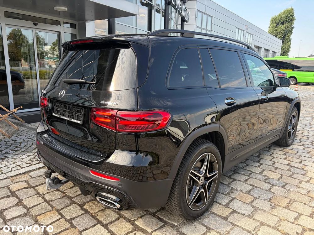 Mercedes-Benz GLB 220 d 4-Matic AMG Line 8G-DCT - 4