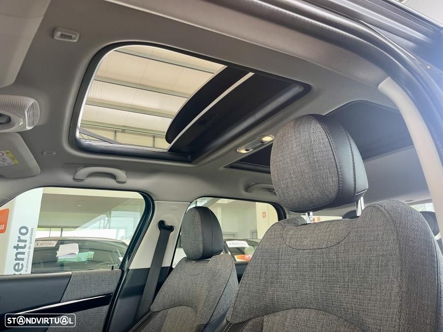 MINI Countryman Cooper SE ALL4 Auto - 12