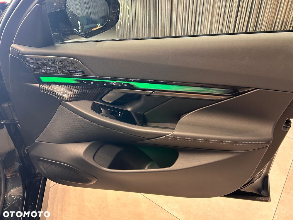 BMW Seria 5 540d xDrive mHEV - 18