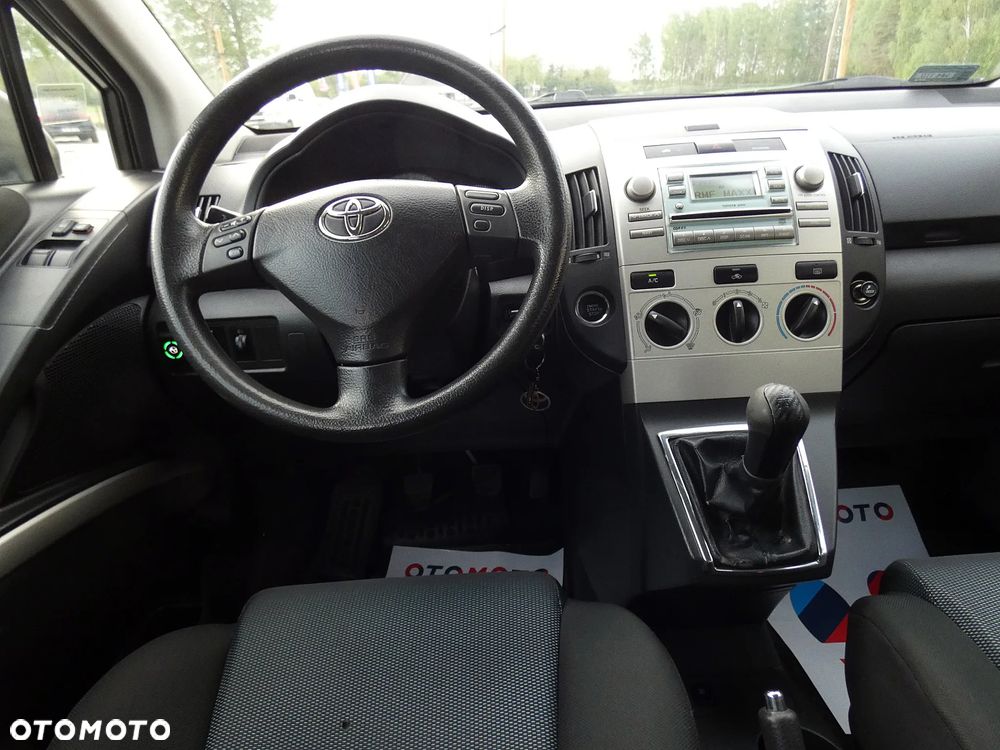 Toyota Corolla 1.8 CE - 4