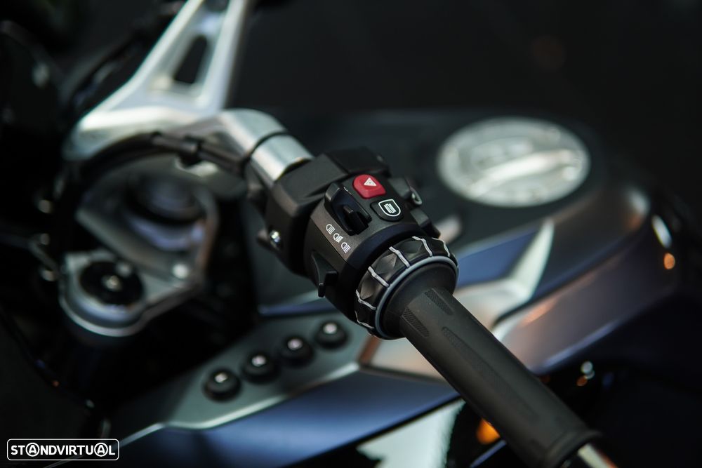 BMW R 1300 RT TRIPLE BLACK  C/ ASA - 33
