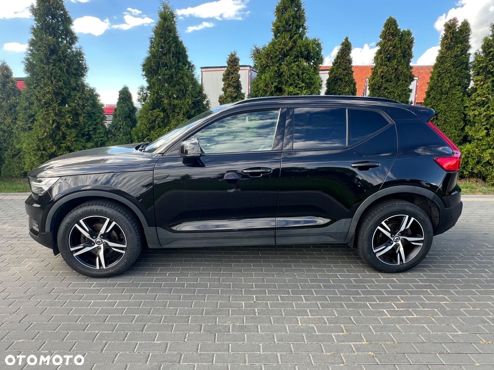 Volvo XC 40 T2 Plus Dark - 15