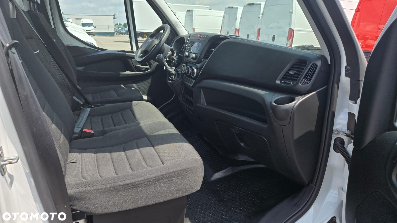 Iveco 2023 Daily/MAXI/tylko 57tkm/Serwis IVECO/manual/ - 9