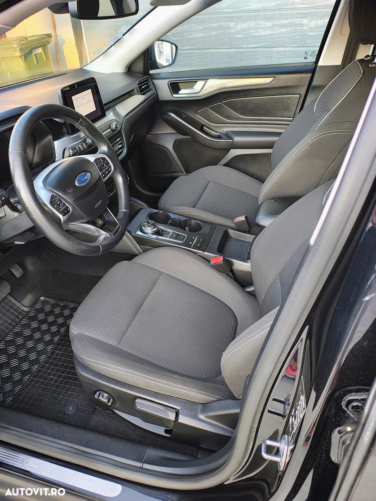Ford Focus 1.5 EcoBlue Start-Stopp-System Aut. TITANIUM DESIGN - 25