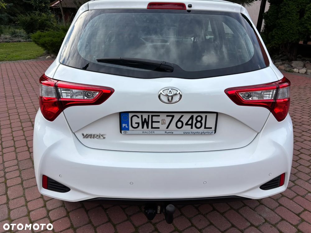 Toyota Yaris - 12