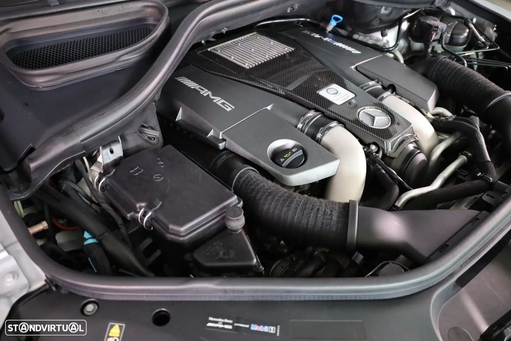 Mercedes-Benz ML 63 AMG 4Matic SpeedshiftFT 7G-TRONIC Performance Package - 9