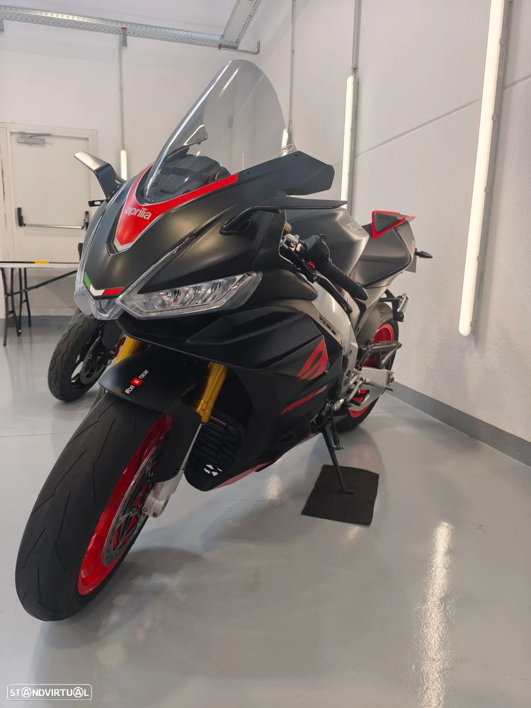 Aprilia RSV Rsv4 1100 - 3
