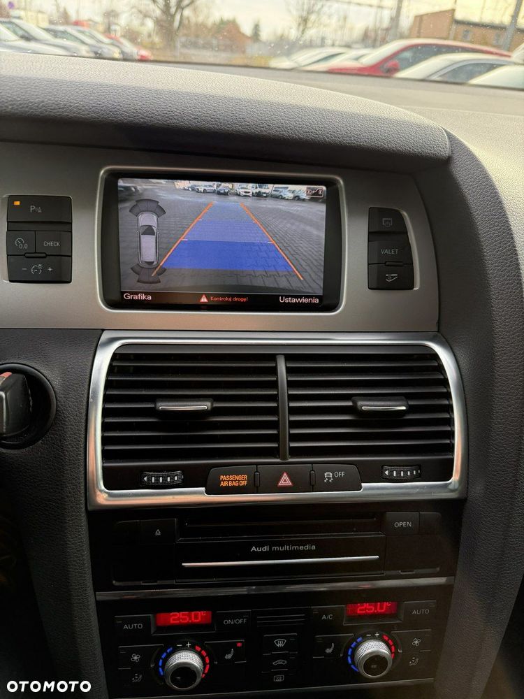 Audi Q7 3.0 TDI DPF Quattro Tiptronic - 32