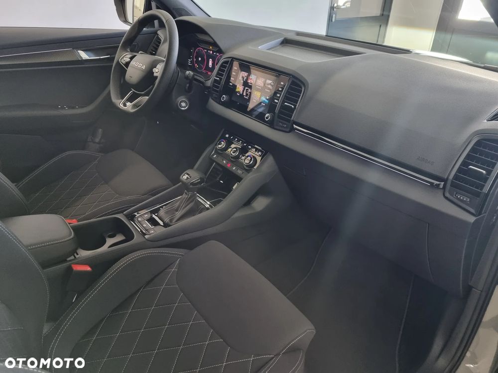 Skoda Karoq 1.5 TSI ACT Sportline DSG - 25