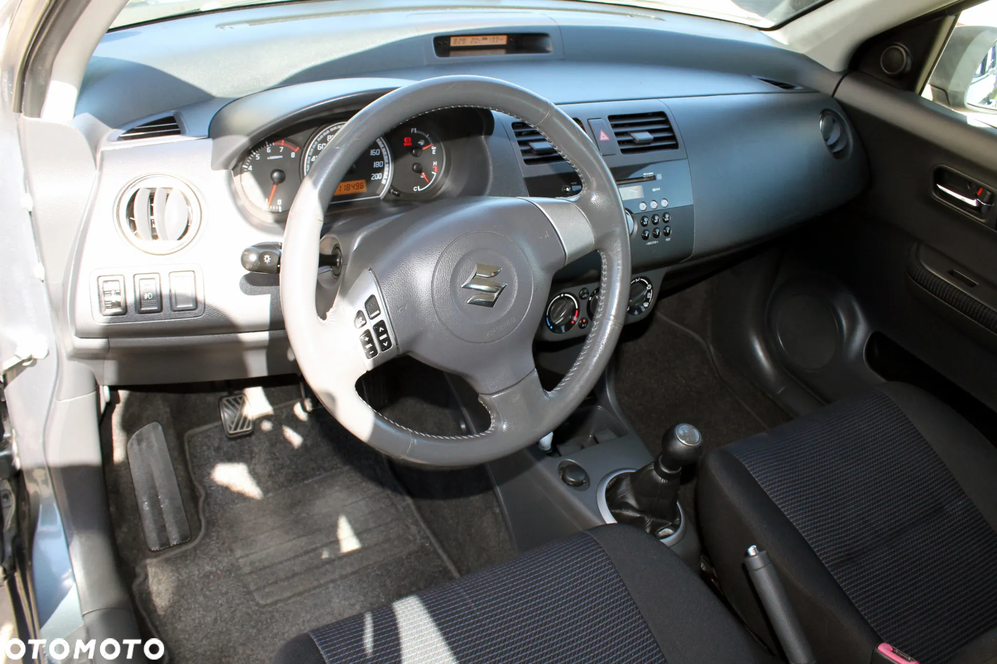Suzuki Swift 1.3 4x4 Comfort - 11