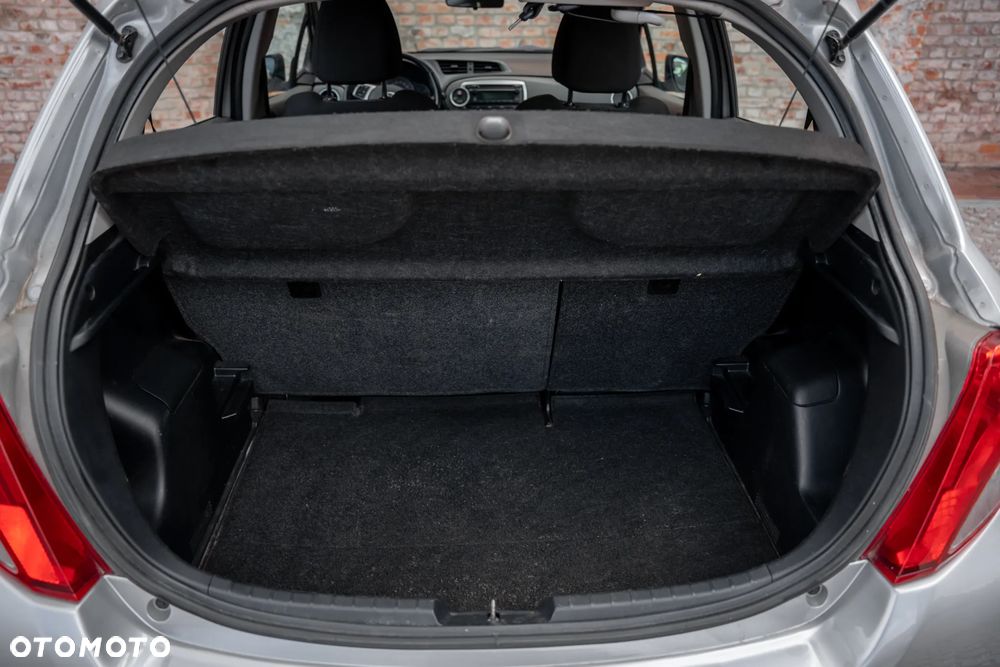 Toyota Yaris 1.0 Terra EU5 - 20